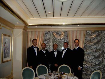 Cruise Aug 03-100
