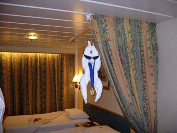 Cruise Aug 03-104
