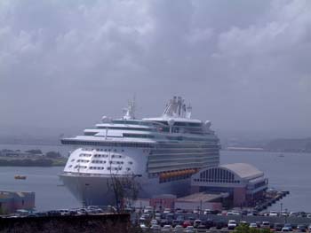 Cruise Aug 03-56