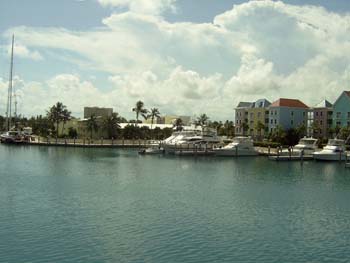Cruise Aug 03-82